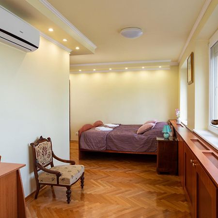 Frank Vendégház Veszpramvarsany Esterno foto